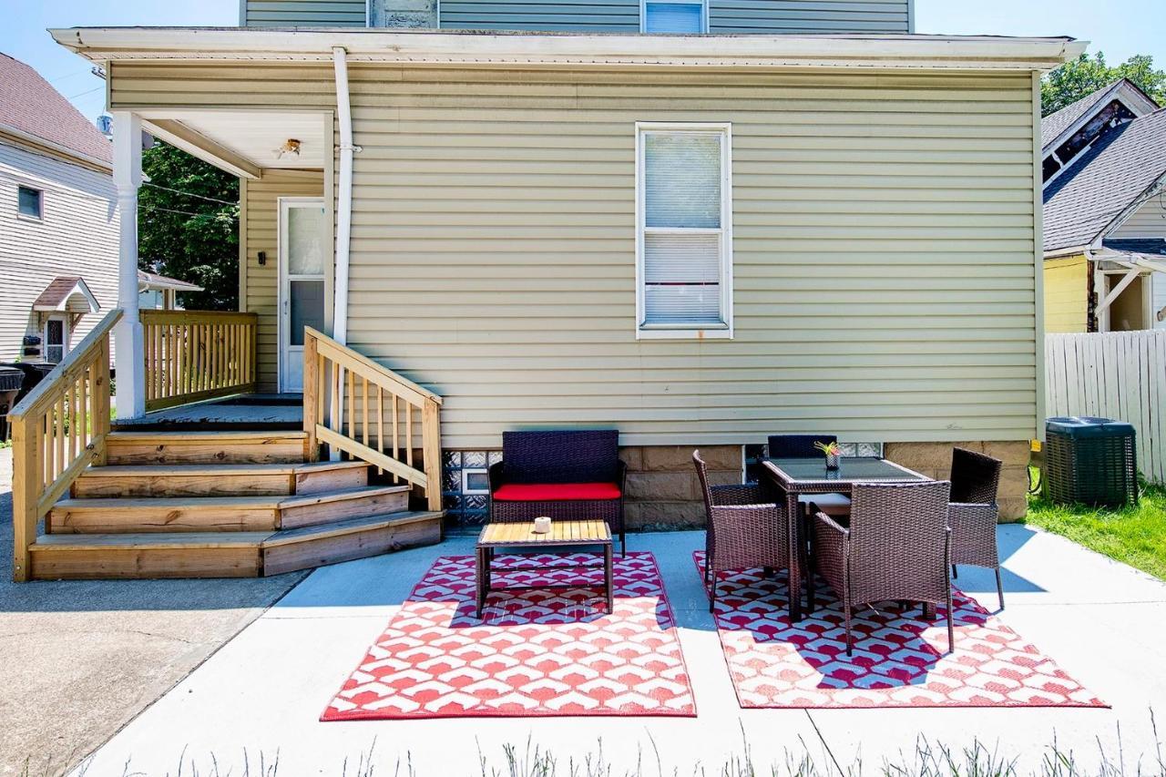 The Rubi Lounge - Spacious Brooklyn Centre Modern Escape Near Downtown With Parking, 300Mb Wifi & Self Check-In Cleveland Dış mekan fotoğraf