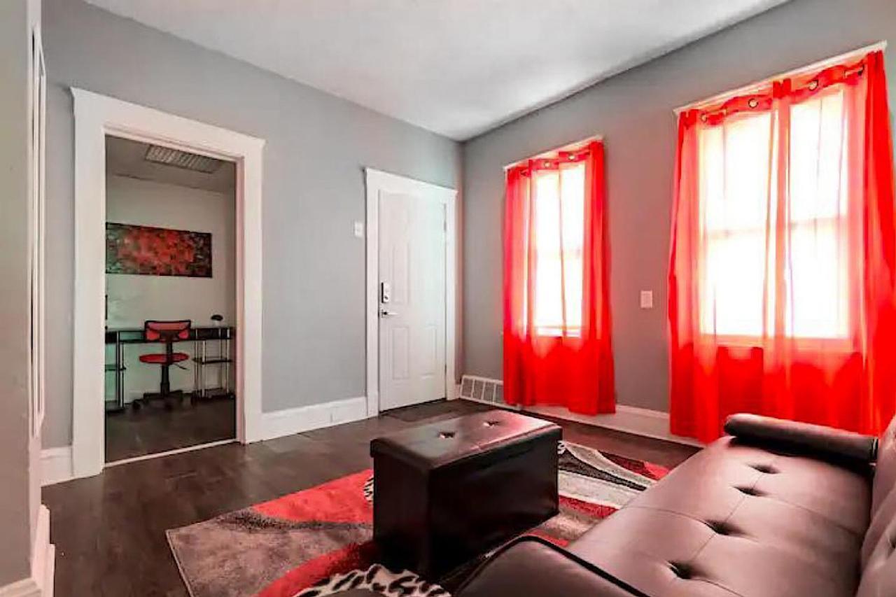 The Rubi Lounge - Spacious Brooklyn Centre Modern Escape Near Downtown With Parking, 300Mb Wifi & Self Check-In Cleveland Dış mekan fotoğraf