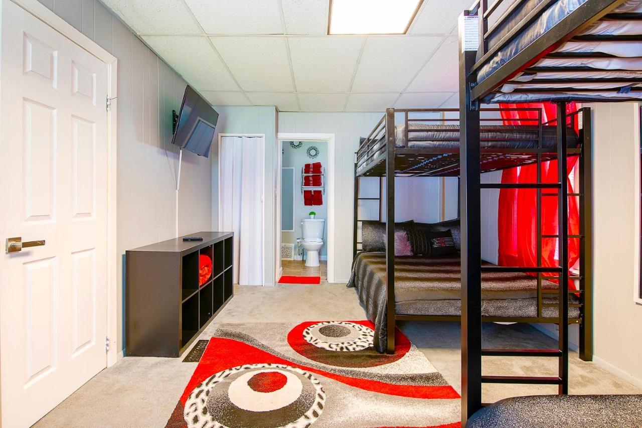 The Rubi Lounge - Spacious Brooklyn Centre Modern Escape Near Downtown With Parking, 300Mb Wifi & Self Check-In Cleveland Dış mekan fotoğraf