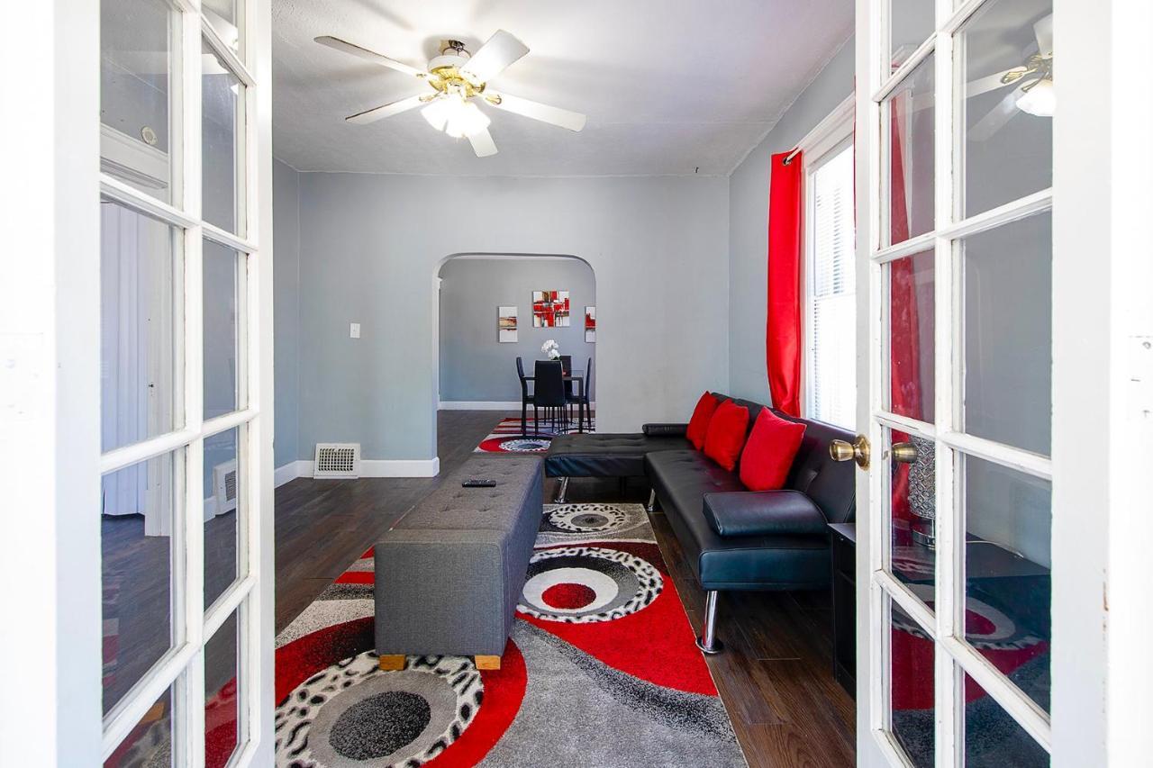The Rubi Lounge - Spacious Brooklyn Centre Modern Escape Near Downtown With Parking, 300Mb Wifi & Self Check-In Cleveland Dış mekan fotoğraf